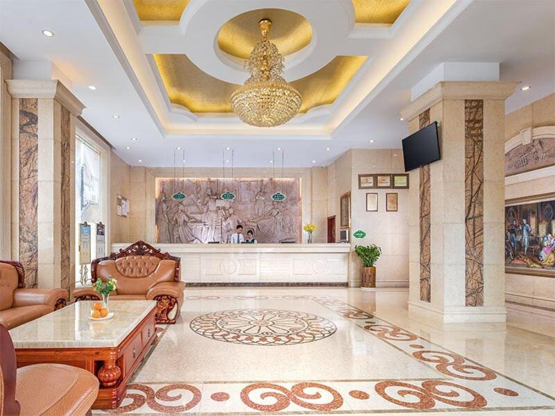 שנג'ן Vienna Hotel Longgang Nanlian מראה חיצוני תמונה